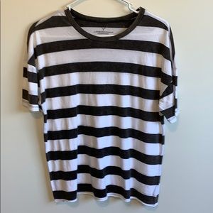 American Eagle soft and sexy tee